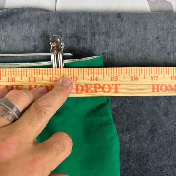 Boden Green Pants with Pink Polka Dot Lining 4 petite - Picture 10 of 11